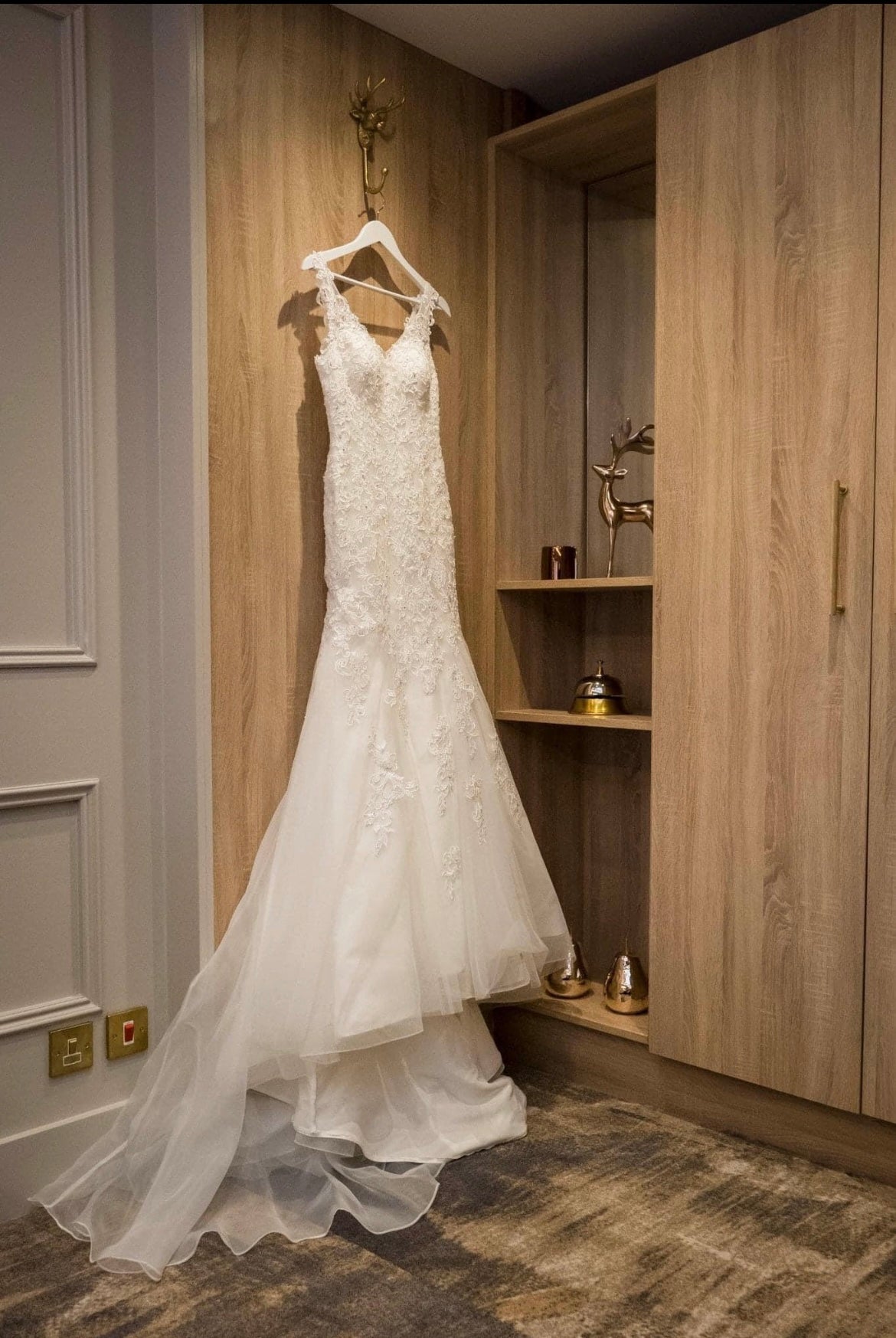 Beautiful Designer Fishtail wedding dress 6204